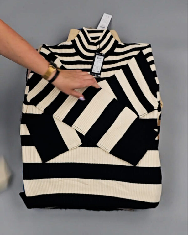 Фотография  758 - Джемпера Bestseller 104#7 кг, ЛОТ СТ-9423 оптом в Йошкар-Оле и республике Марий Эл