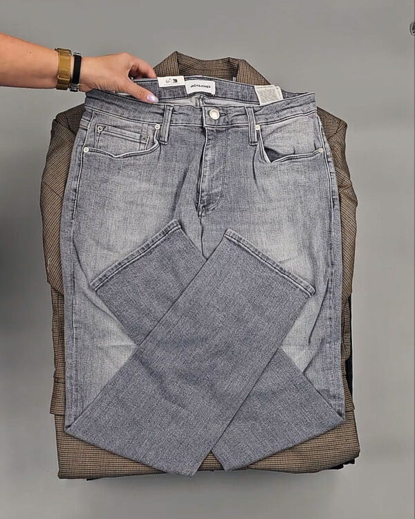 Фотография  411 - JACK JONES Men Winter mix 075#20 кг, ЛОТ № СТ-9443 оптом в Йошкар-Оле и республике Марий Эл