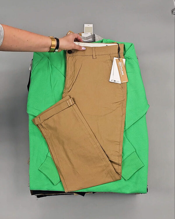 Фотография  522 - JACK JONES Men Winter mix 075#20 кг, ЛОТ № СТ-9445 оптом в Йошкар-Оле и республике Марий Эл