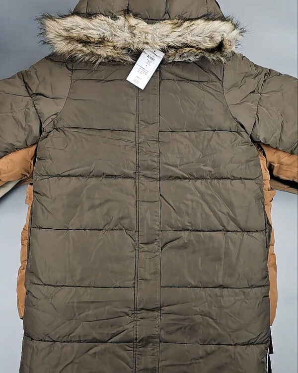 Фотография  898 - Верхняя одежда VILA 104#10 кг, ЛОТ СТ-9715 оптом в Йошкар-Оле и республике Марий Эл