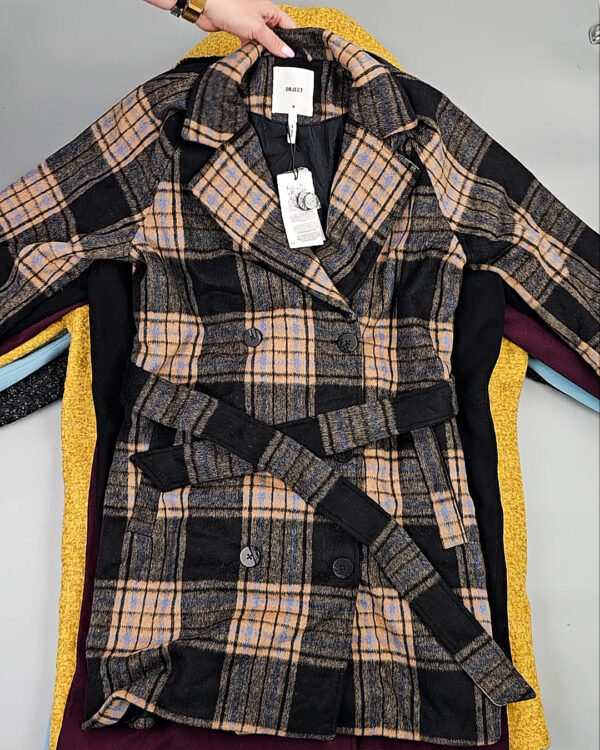 Фотография  438 - Пальто Bestseller 104#10 кг оптом в Йошкар-Оле и республике Марий Эл