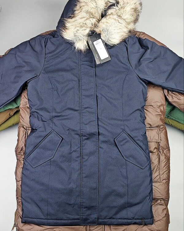 Фотография  591 - Куртки BESTSELLER зима 045#10 кг, ЛОТ СТ-9834 оптом в Йошкар-Оле и республике Марий Эл