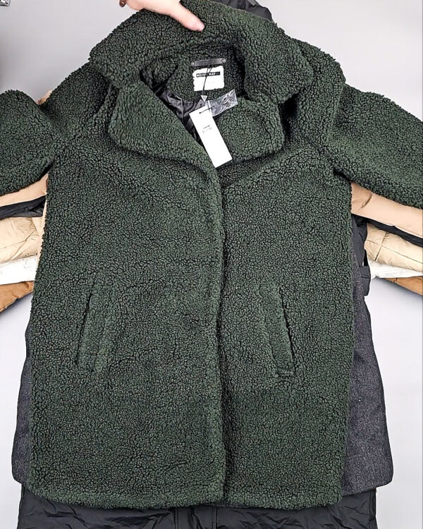 Фотография  695 - Верхняя одежда BESTSELLER Дания#11,35 кг, ЛОТ СТ-9706 оптом в Йошкар-Оле и республике Марий Эл