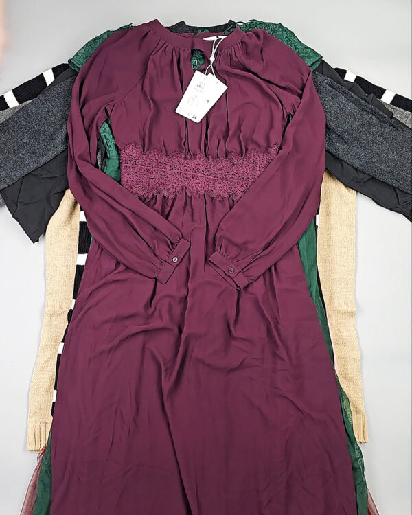 Фотография  945 - Платья VILA Winter 104#7 кг, ЛОТ СТ-9903 оптом в Йошкар-Оле и республике Марий Эл