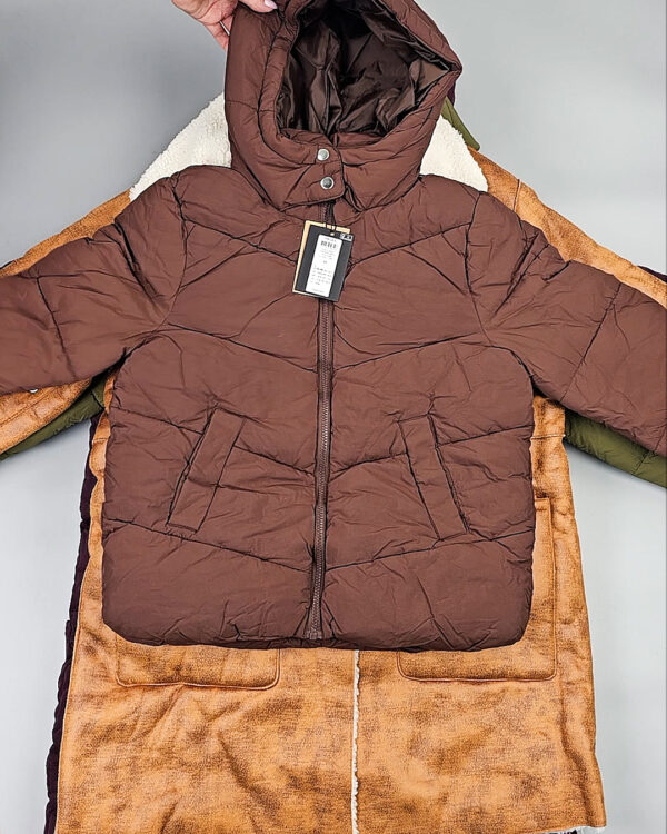 Фотография  702 - Куртки BESTSELLER зима 045#10 кг, ЛОТ СТ-9832 оптом в Йошкар-Оле и республике Марий Эл