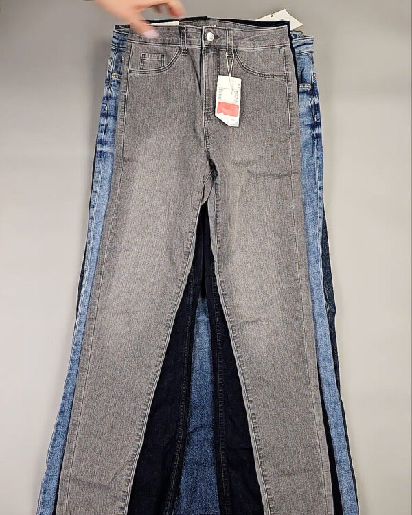 Фотография  624 - Джинсы C&A ж/м#10 кг, ЛОТ СТ-9865 оптом в Йошкар-Оле и республике Марий Эл