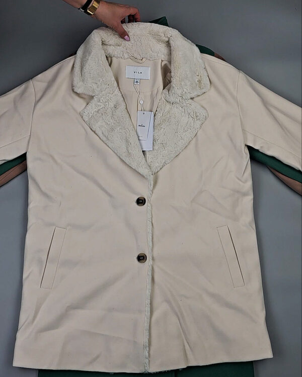 Фотография  567 - Пальто Bestseller 045#10 кг, ЛОТ СТ-9844 оптом в Йошкар-Оле и республике Марий Эл