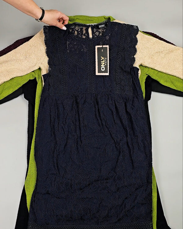 Фотография  597 - Платья Bestseller+DK Winter 035#7 кг, ЛОТ СТ-10000 оптом в Йошкар-Оле и республике Марий Эл