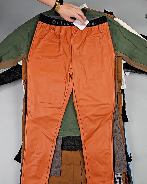 Фотография  742 - DK, Bestseller + Winter mix#15 кг, ЛОТ СТ-9958 оптом в Йошкар-Оле и республике Марий Эл