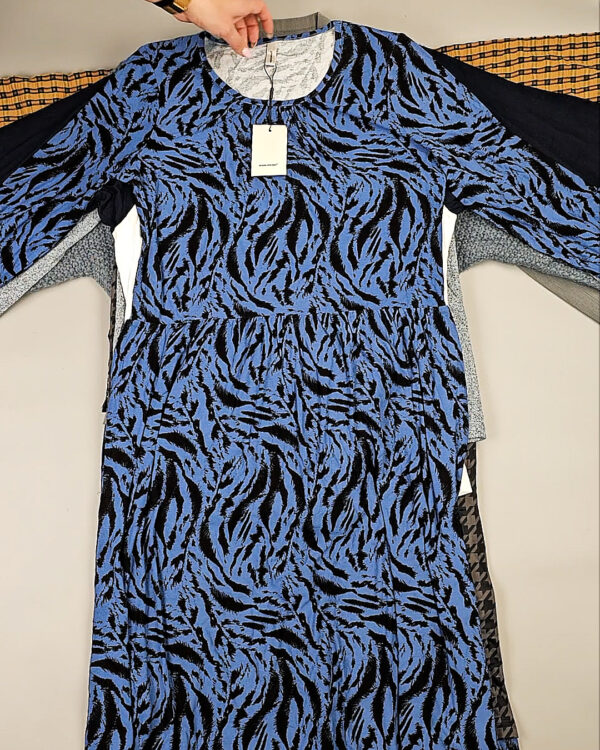 Фотография  352 - DK, Bestseller + Winter mix#15 кг, ЛОТ СТ-9955 оптом в Йошкар-Оле и республике Марий Эл