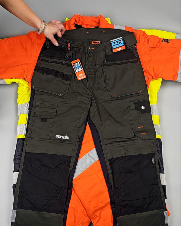 Фотография  665 - Рабочая одежда mix БМ#25 кг, ЛОТ СХ-0266 оптом в Йошкар-Оле и республике Марий Эл